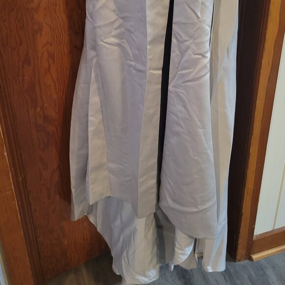 Lan ting Prom or Bride Dress (New) - Picture 4 of 11